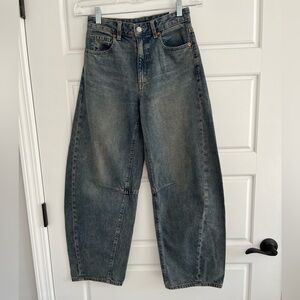 GU By Uniqlo Barrel Leg Jeans Womens Size Small